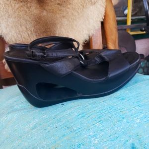 Vintage 90s calvin klein f2370 black sandals